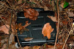 Ноутбук Getac В300 прекрасно работает в тропических лесах, не пугая диких животных